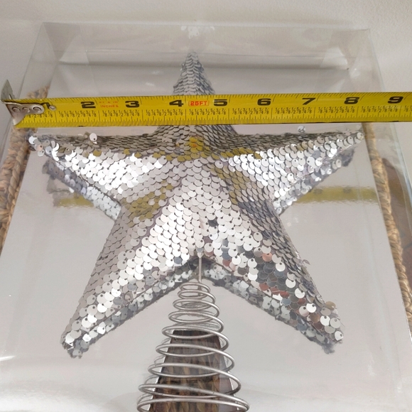 Silver sequin star tree topper - Picture 4 of 7
